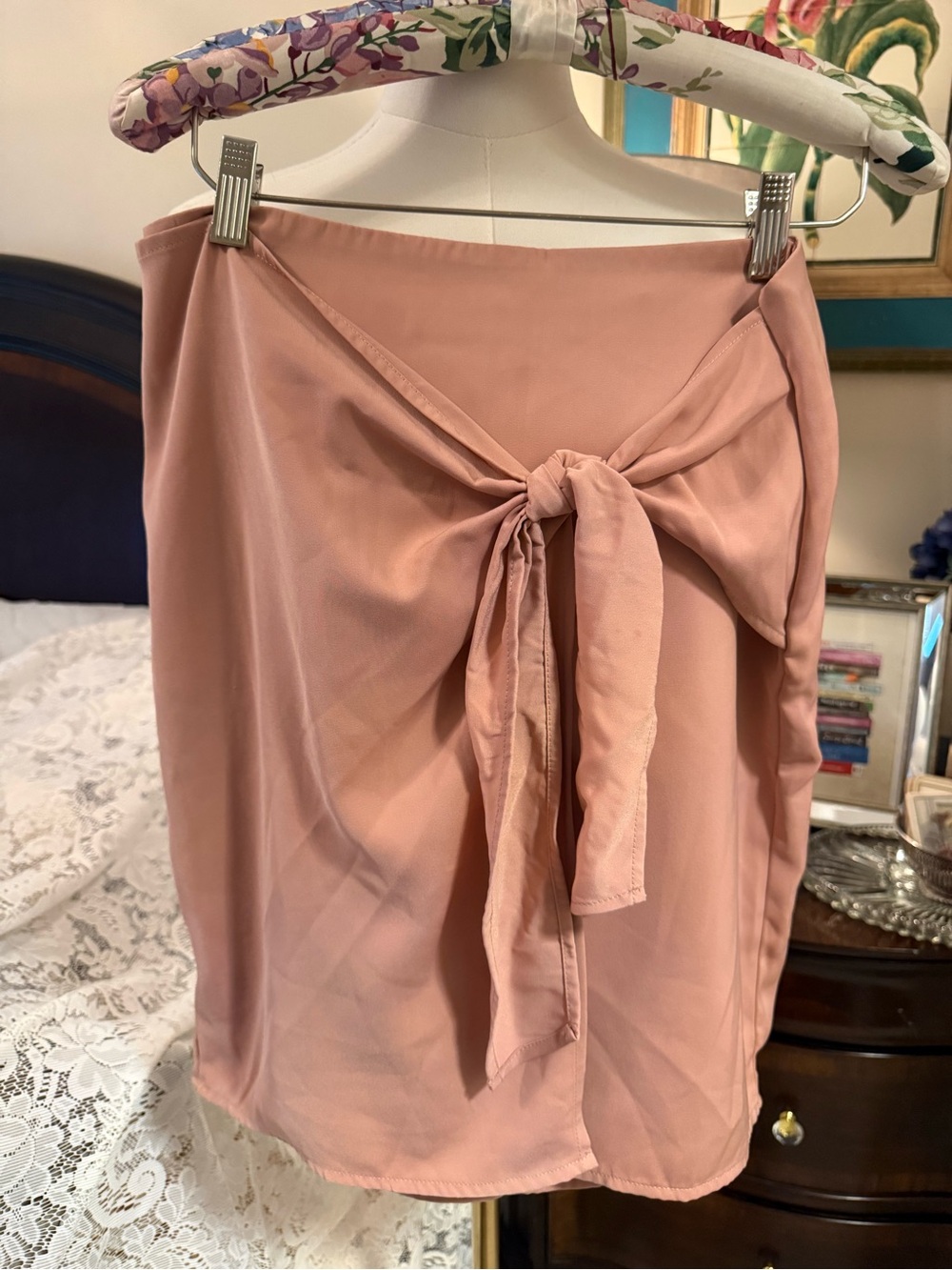 NWOT Banana Republic Blush Pink Tie-Front Mini Skirt